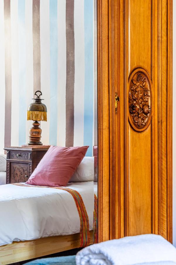 לה קיוטאט Casa Antoinette-Invitation Vintage Au-Dessus Du Vieux-Port מראה חיצוני תמונה